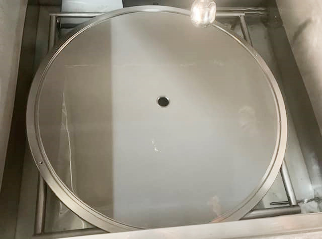 ultrasonic cleaning of stainless steel bed plates
